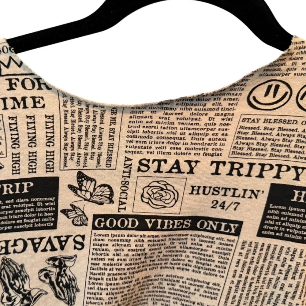 Eighty Eight Brand Boys Newspaper Print Graphic Tee Los Angeles Beige Black 14